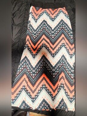 Vanity Flowy Skirt